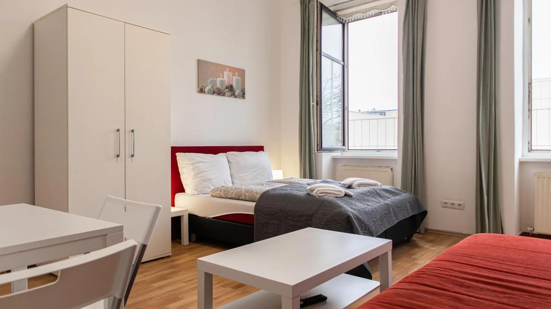 Apartment Homelike 2Br Apt. @Millenium Tower/Danube River Vienna