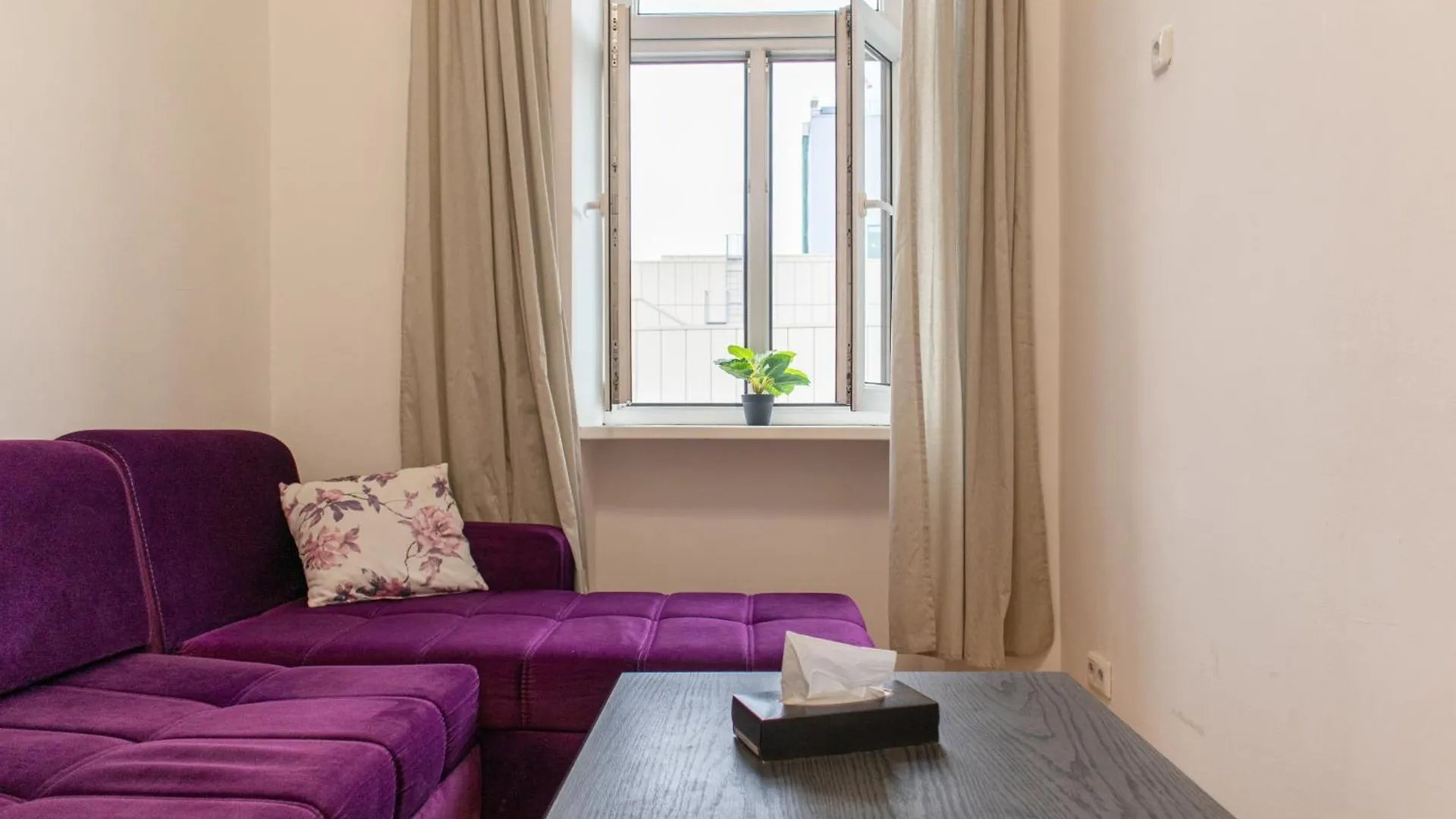 Homelike 2Br Apt. @Millenium Tower/Danube River Vienna 0*,  Austria
